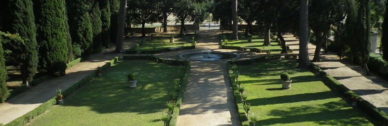 jardin du château de la mogère